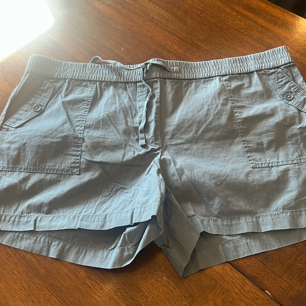 Loft outlet women’s shorts
